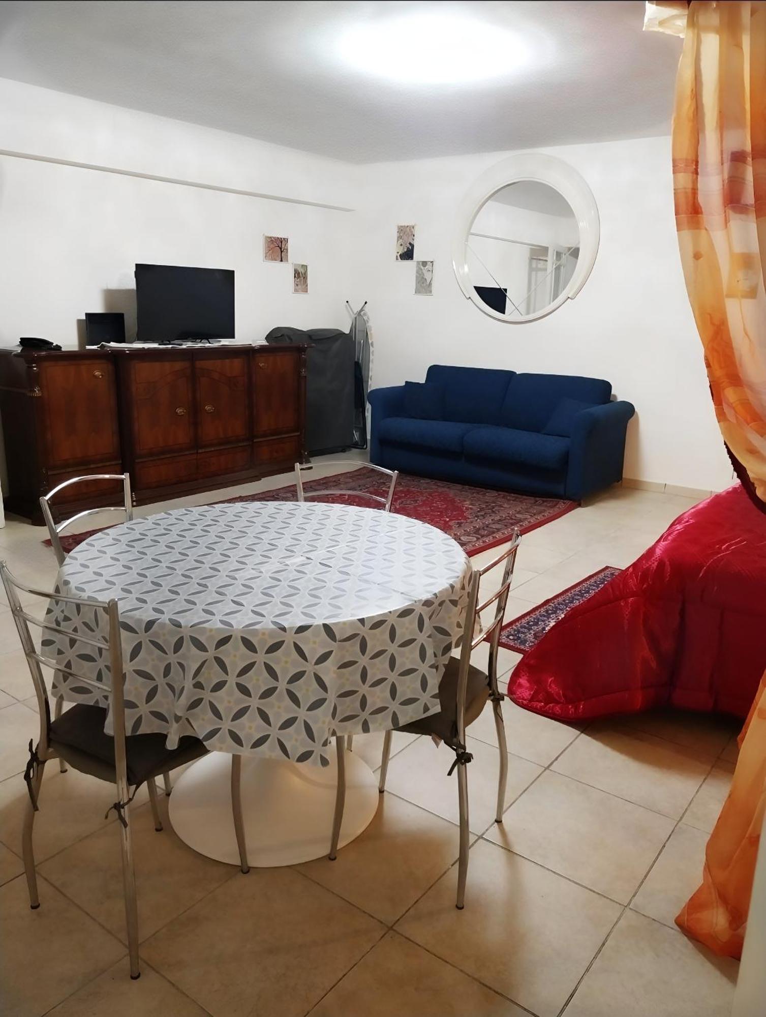 Casa Vacanza La Maison De Losyram Art Salerno Kültér fotó